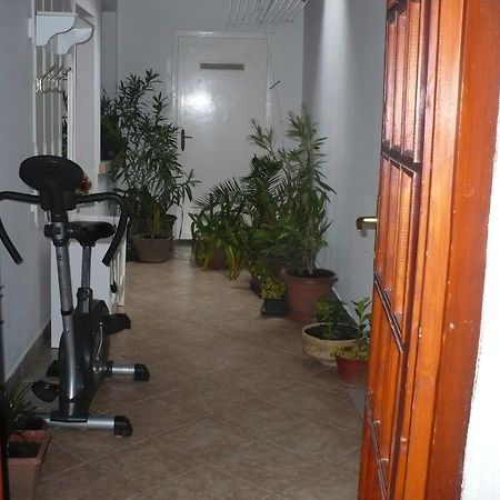 Kitty Apartman Apartment Мисколк Екстериор снимка